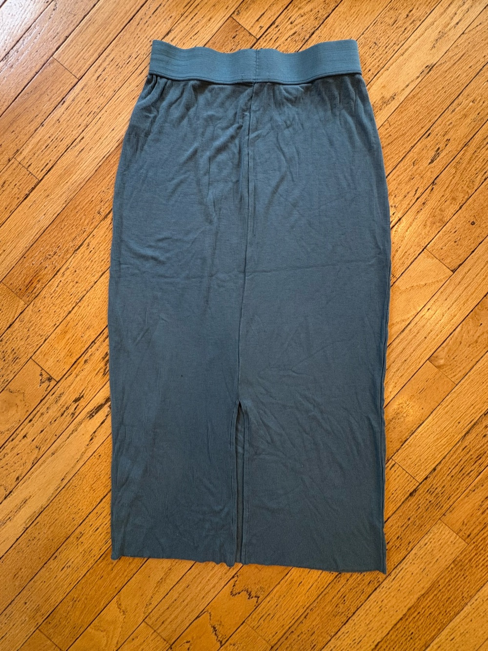 Sweet Romeo Mid-Length Ribbed Blue Women's Skirt - Picture 5 of 8